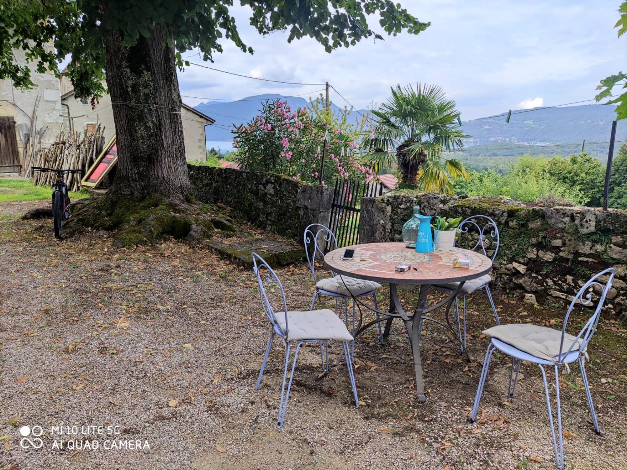Du Vent Dans Les Arbres -120M2 Belle Vue Sur Le Lac Chindrieux Exterior foto